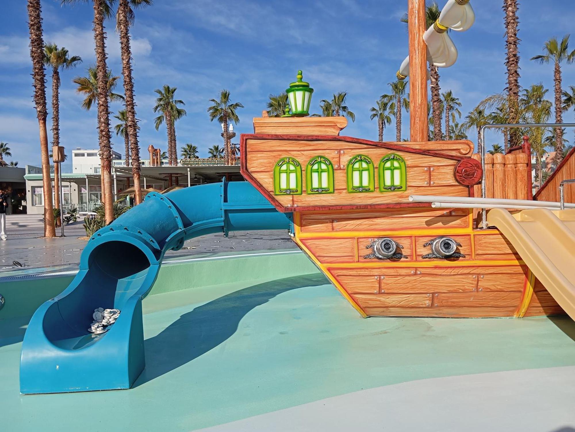 On City Resort All Inclusive Prime 마탈라스카나스 외부 사진